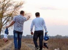 千萬別讓男人帶小孩⋯ (每日笑笑) 千萬別讓男人帶小孩⋯ (每日笑笑)
